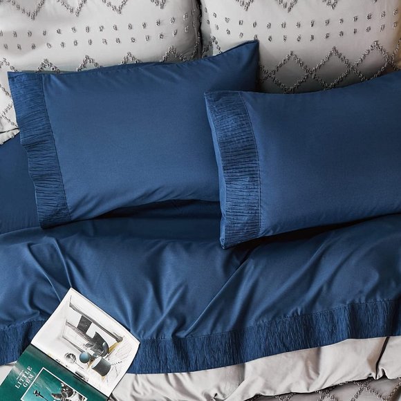 4 PCS Sheets Set  - Soft Bed Sheets , Cooling Microfiber NAVY - Picture 2 of 5